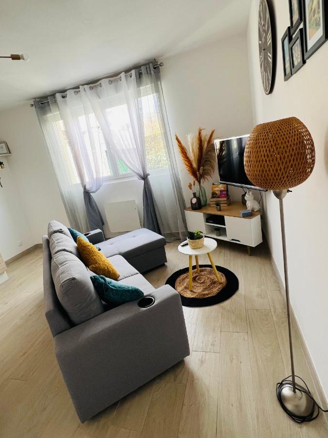 Joli appartement indépendant au cœur de Vittel Extérieur photo
